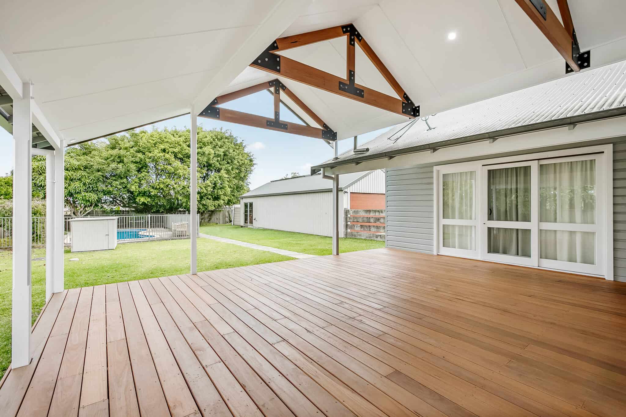 New timber deck on a renovated 1900s weatherboard home in Cundletown